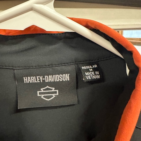 Harley Davidson button down shirt - Picture 3 of 5